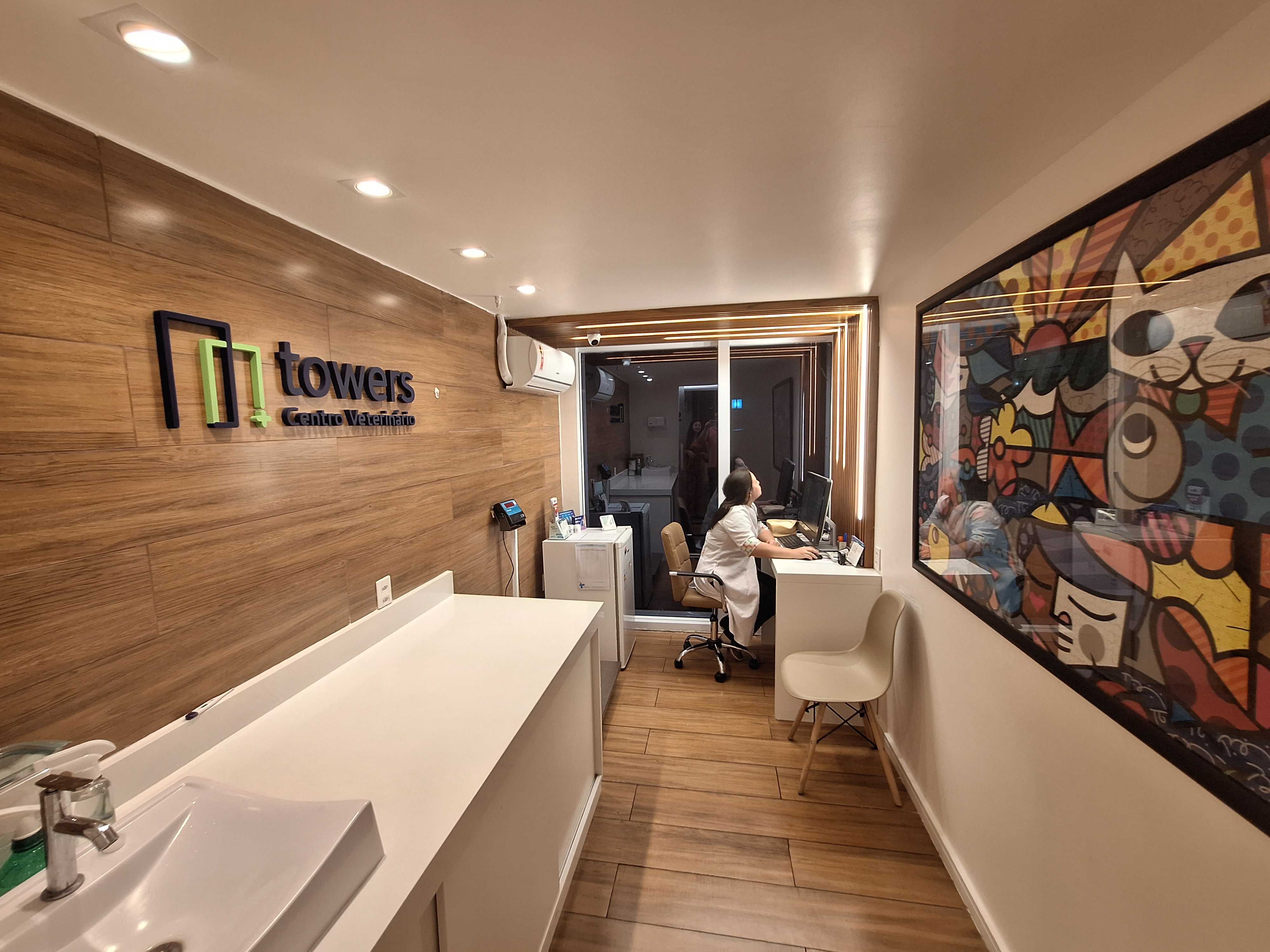 Sala de atend Towers Vet